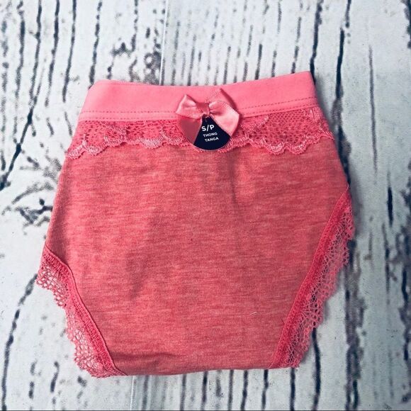 La Vie En Rose 5 pack Lacey Thong Underwear - Picture 9 of 10